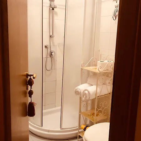 The Queen Tower Bed & Breakfast Desenzano del Garda
