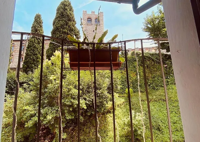 The Queen Tower 4* Desenzano del Garda