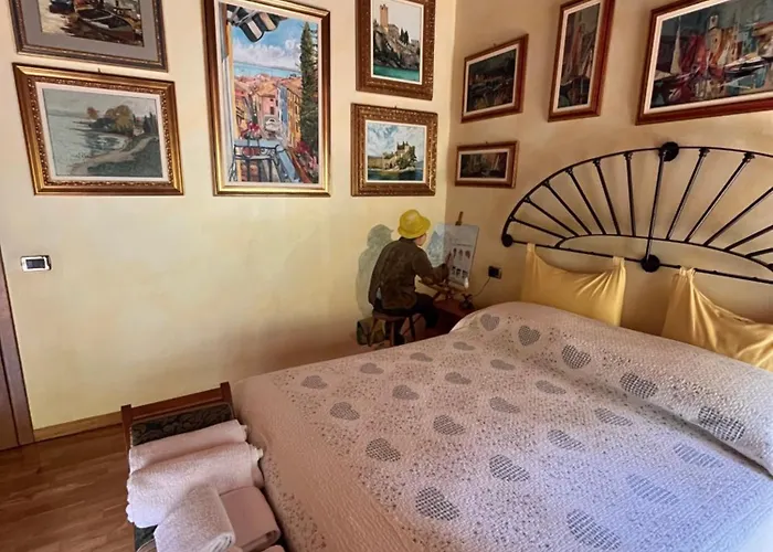 The Queen Tower Bed & Breakfast 4*