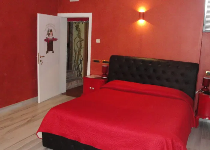 The Queen Tower Bed & Breakfast Desenzano del Garda