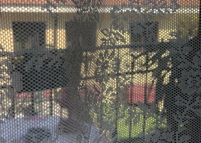 The Queen Tower Couette-café 4*